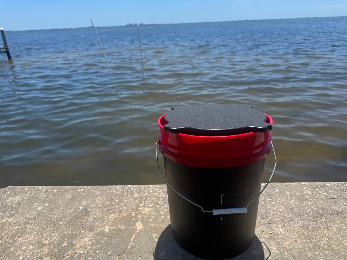 The Bucket-Nier